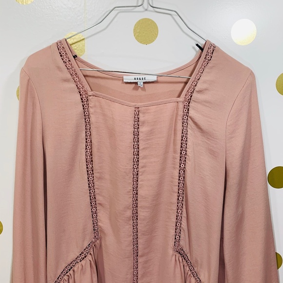 Ro&De Blush Eyelet Boho Tunic; S - Picture 4 of 10